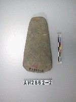 藏品(中型磨製石斧)的圖片